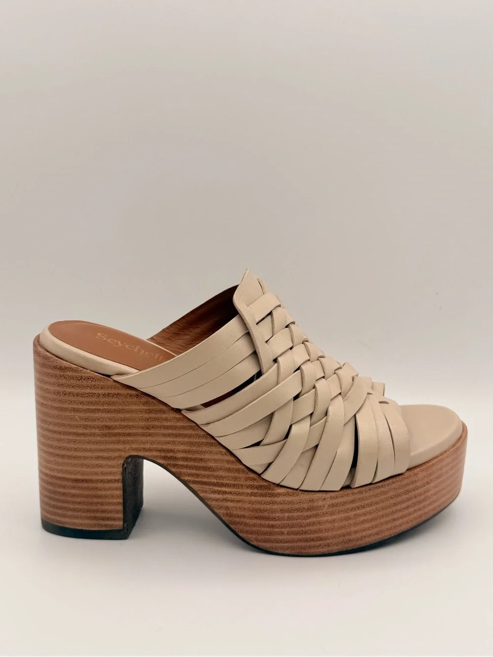 SEYCHELLES Make You Mine Leather Platform Sandals Off White Size 8